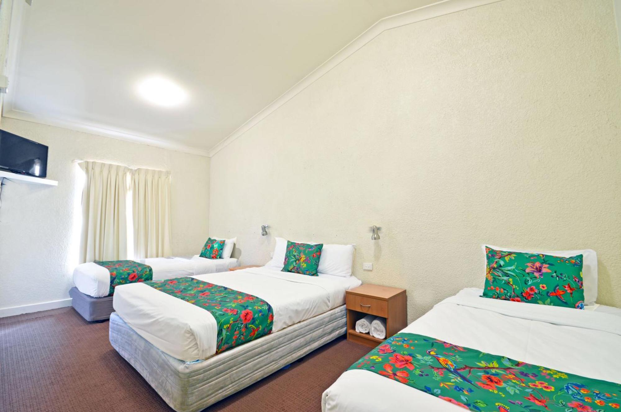 Boulevarde Motor Inn Уогга-Уогга Экстерьер фото