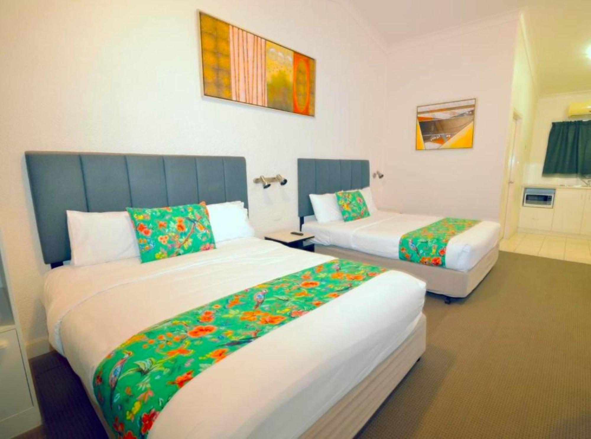 Boulevarde Motor Inn Уогга-Уогга Экстерьер фото